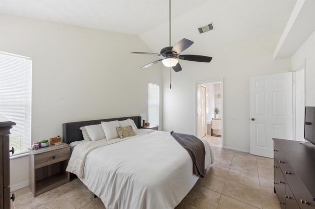 390 SE Cork Road, Port St. Lucie, FL 34984