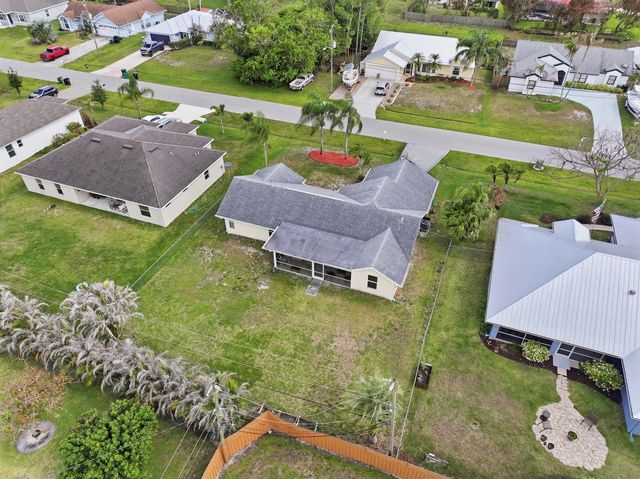 390 SE Cork Road, Port St. Lucie, FL 34984