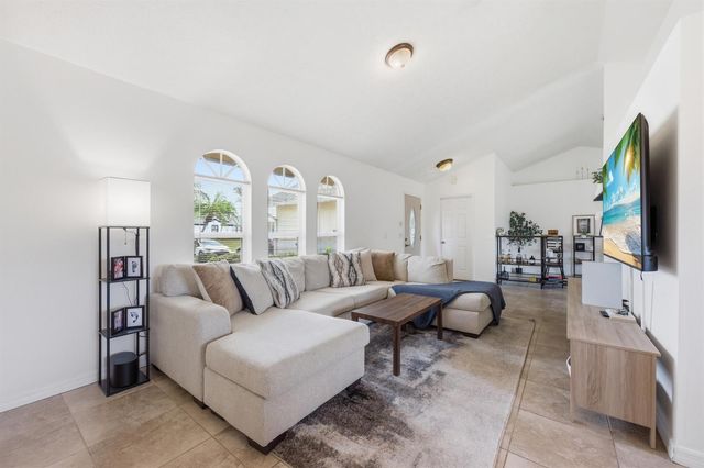 390 SE Cork Road, Port St. Lucie, FL 34984