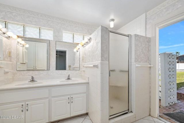 4 DOLPHIN AVENUE, Ormond Beach, FL 32176