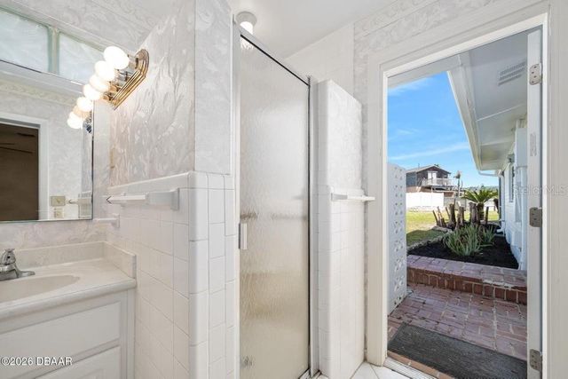 4 DOLPHIN AVENUE, Ormond Beach, FL 32176