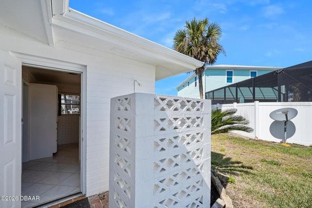 4 DOLPHIN AVENUE, Ormond Beach, FL 32176