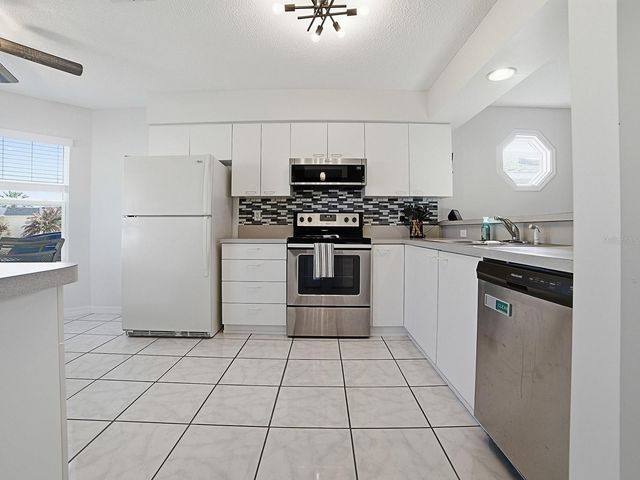 32747 WESTWOOD LOOP, Leesburg, FL 34748