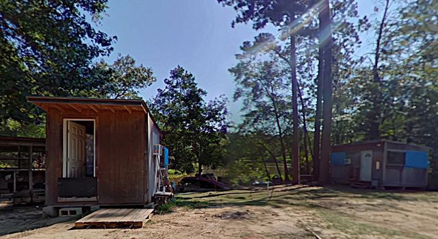 197 Baileys Lane, Livingston, TX 77351