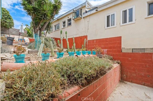 832 Cypress Avenue, Hermosa Beach, CA 90254