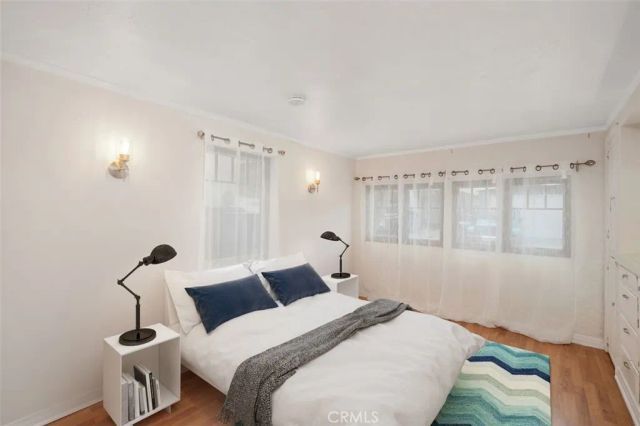 832 Cypress Avenue, Hermosa Beach, CA 90254