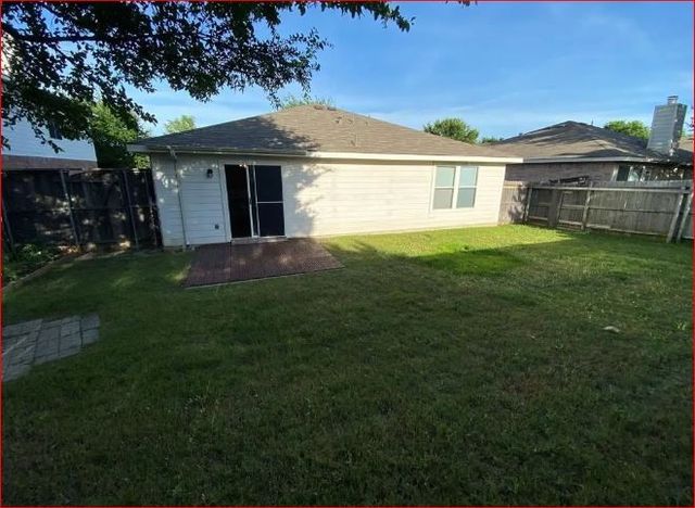 2841 Bluffs Court, Mckinney, TX 75071