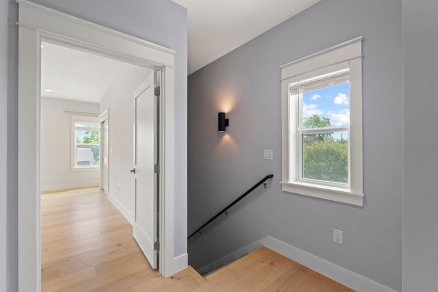 3802 Tower View CT 1, Austin, TX 78723