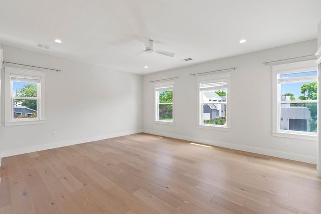3802 Tower View CT 1, Austin, TX 78723
