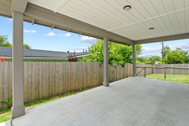 3802 Tower View CT 1, Austin, TX 78723