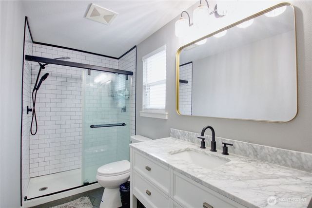 3205 Arbor Street, Mount Vernon, WA 98273