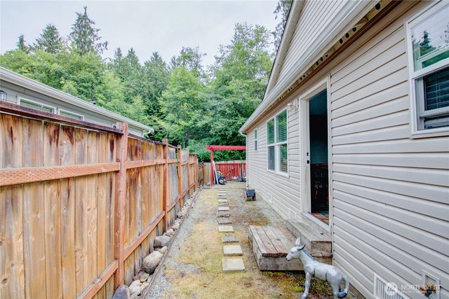 3205 Arbor Street, Mount Vernon, WA 98273