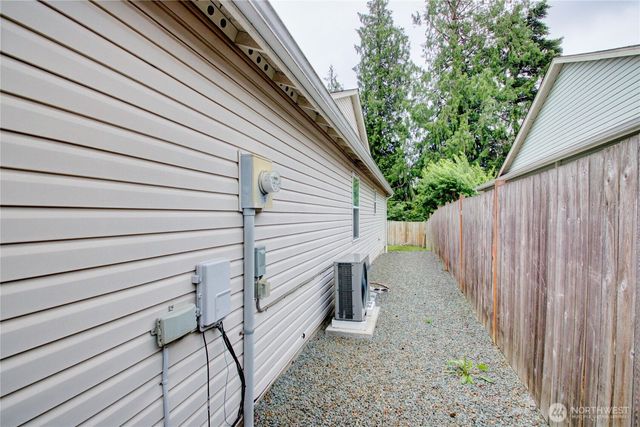 3205 Arbor Street, Mount Vernon, WA 98273