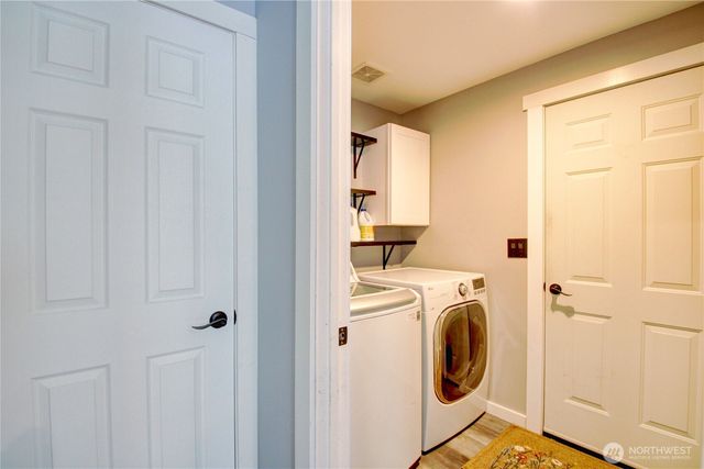 3205 Arbor Street, Mount Vernon, WA 98273