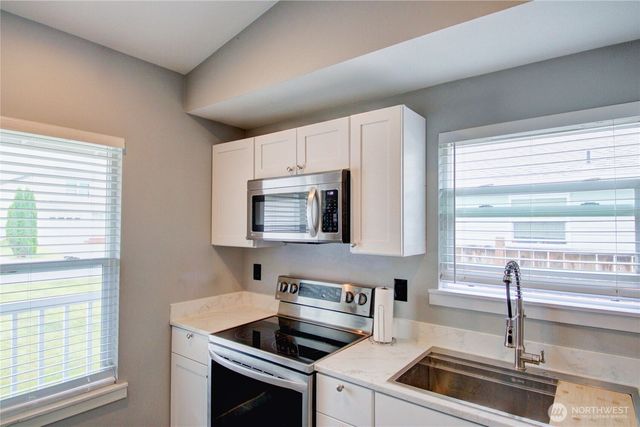 3205 Arbor Street, Mount Vernon, WA 98273