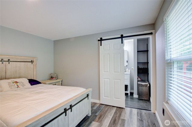 3205 Arbor Street, Mount Vernon, WA 98273