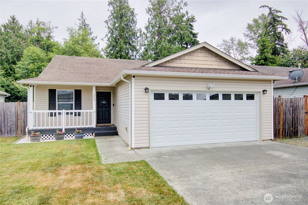 3205 Arbor Street, Mount Vernon, WA 98273