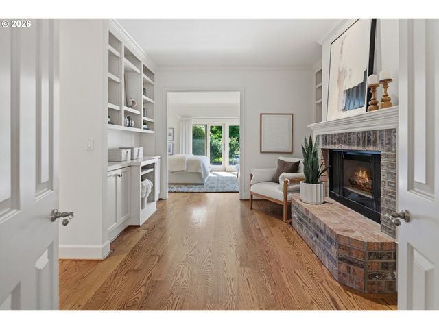 3163 Sw TURNER Rd, West Linn, OR 97068