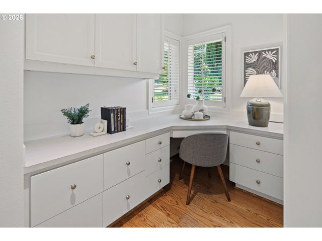 3163 Sw TURNER Rd, West Linn, OR 97068