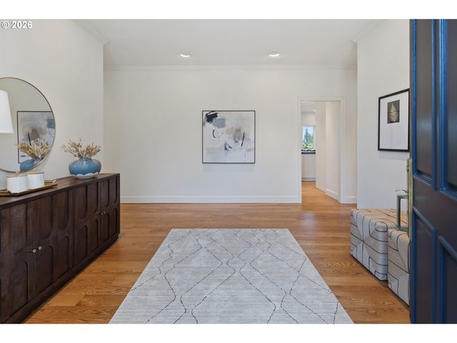 3163 Sw TURNER Rd, West Linn, OR 97068