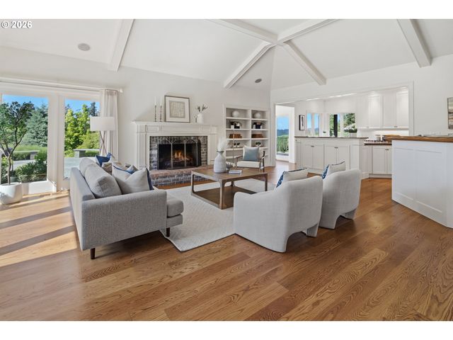3163 Sw TURNER Rd, West Linn, OR 97068