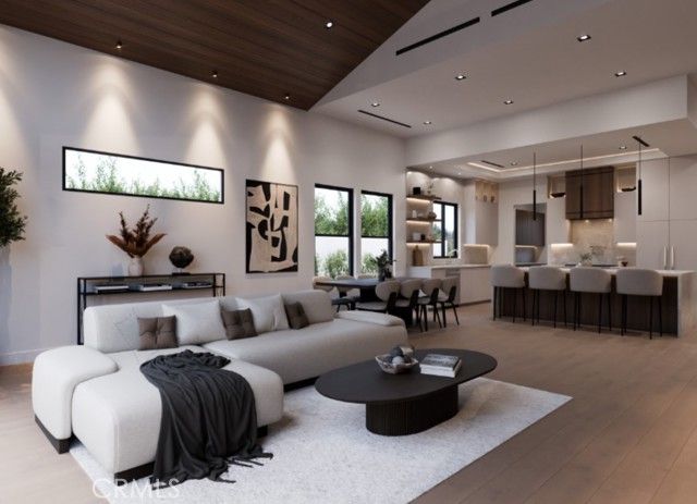 14800 Mccormick, Sherman Oaks, CA 91411