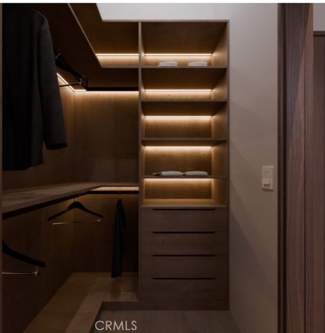 14800 Mccormick, Sherman Oaks, CA 91411