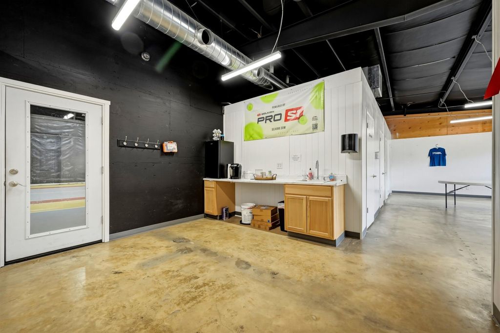 1671 Commercial Avenue, Sheridan, WY 82801 photo 7