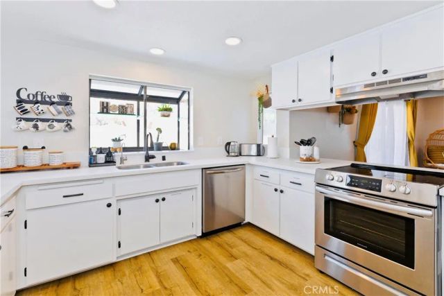 57440 Airway Court, Yucca Valley, CA 92284