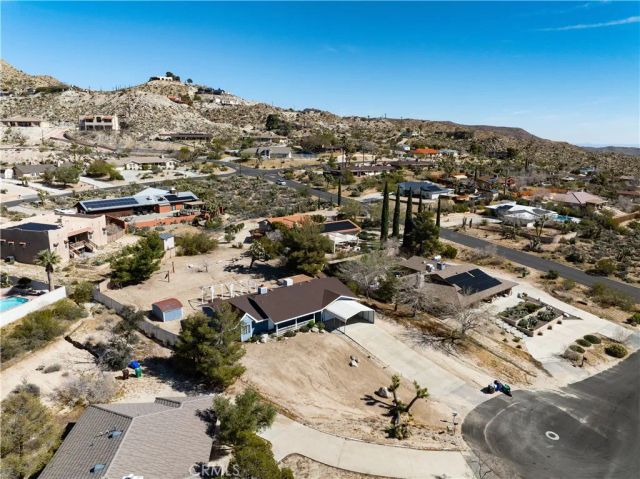 57440 Airway Court, Yucca Valley, CA 92284