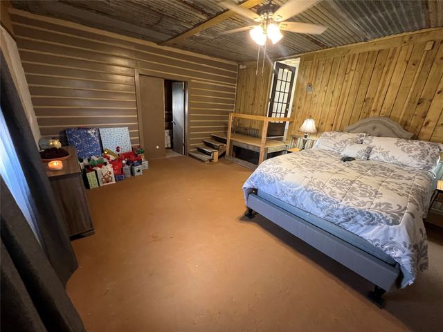 2183 Fm 1567 E, Como, TX 75431