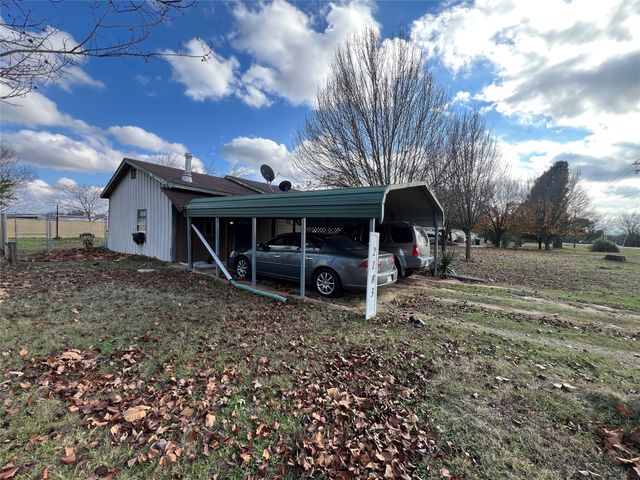 2183 Fm 1567 E, Como, TX 75431