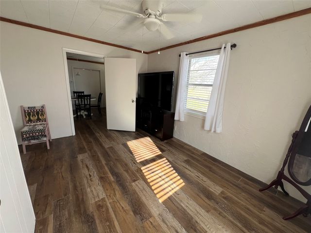 2183 Fm 1567 E, Como, TX 75431