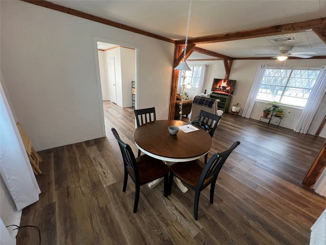 2183 Fm 1567 E, Como, TX 75431