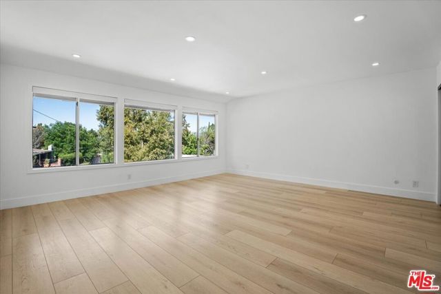 4810 Rosa Road, Woodland Hills (los Angeles), CA 91364