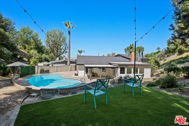 4810 Rosa Road, Woodland Hills (los Angeles), CA 91364