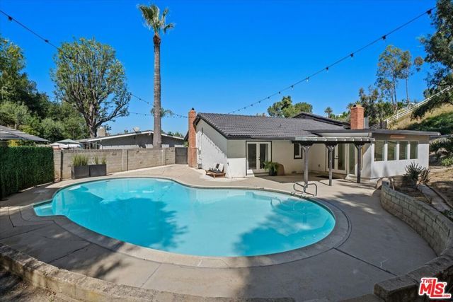 4810 Rosa Road, Woodland Hills (los Angeles), CA 91364