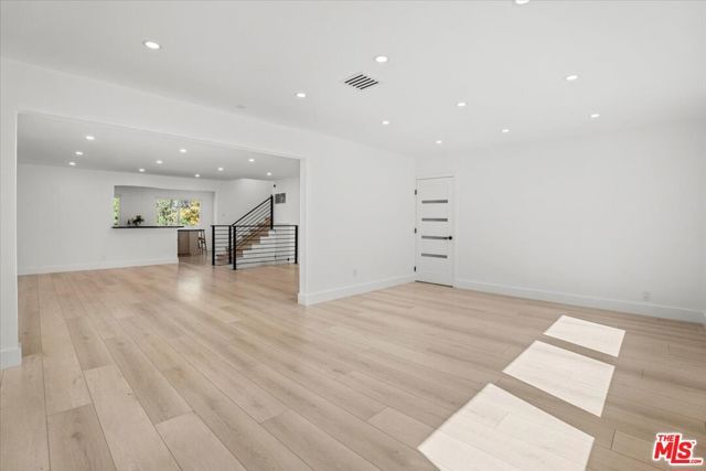 4810 Rosa Road, Woodland Hills (los Angeles), CA 91364
