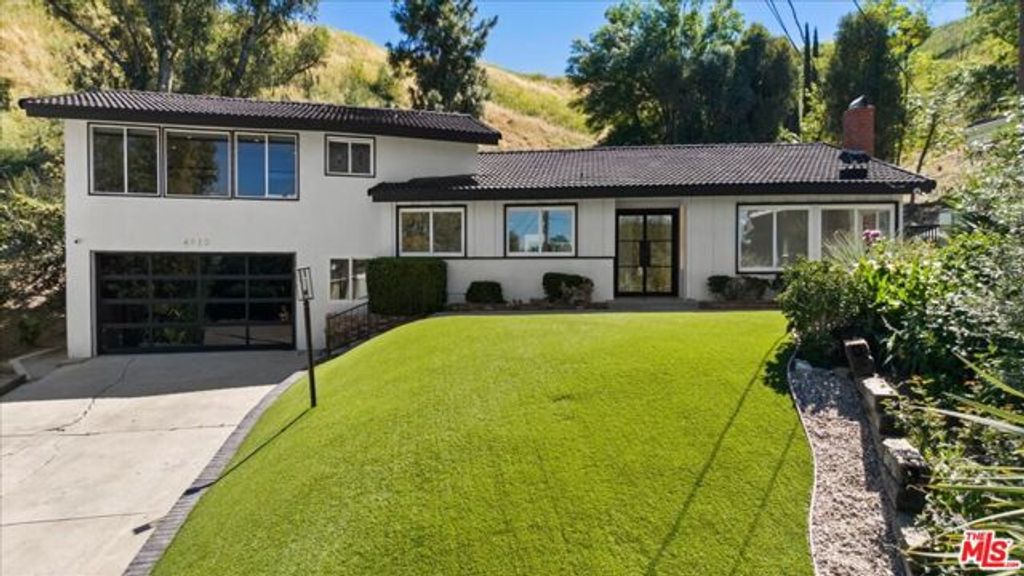 4810 Rosa Road, Woodland Hills (los Angeles), CA 91364