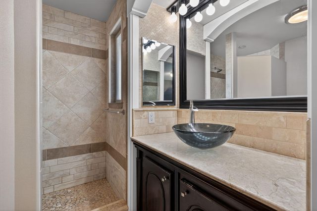 21058 Azalia Avenue, Bend, OR 97702