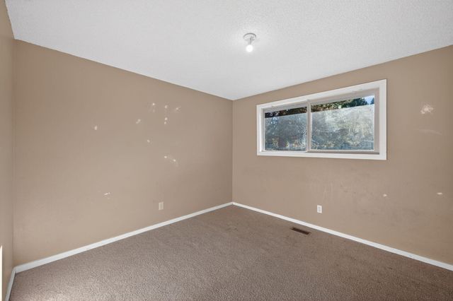 21058 Azalia Avenue, Bend, OR 97702