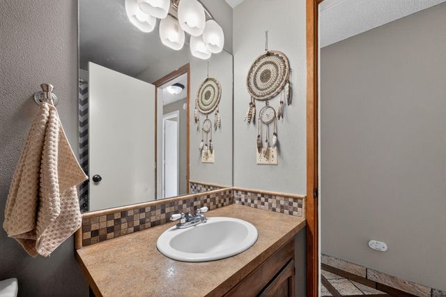 21058 Azalia Avenue, Bend, OR 97702