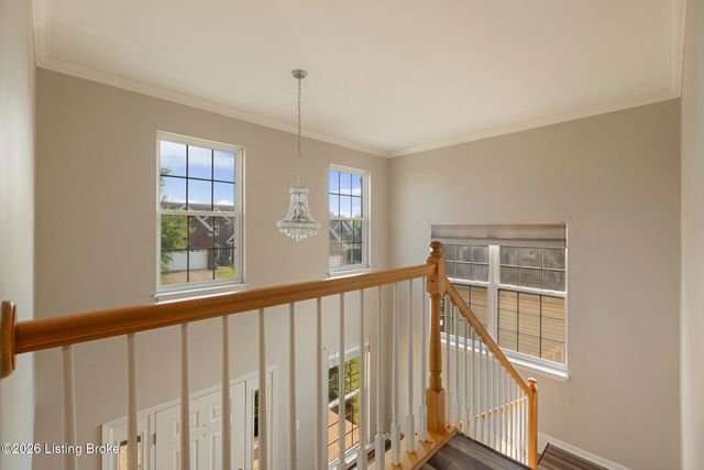10611 Providence Dr, Louisville, KY 40291