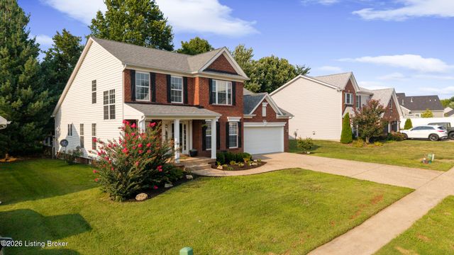 10611 Providence Dr, Louisville, KY 40291