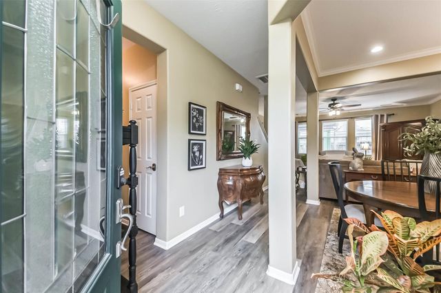 4415 Park Trail Lane, Pasadena, TX 77505