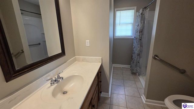 475 Meadow View Lane, Cecilia, KY 42724