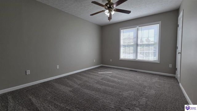 475 Meadow View Lane, Cecilia, KY 42724
