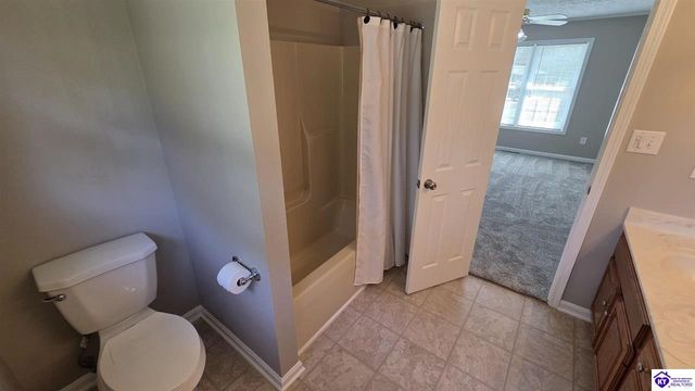 475 Meadow View Lane, Cecilia, KY 42724