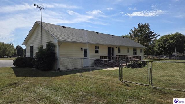 475 Meadow View Lane, Cecilia, KY 42724