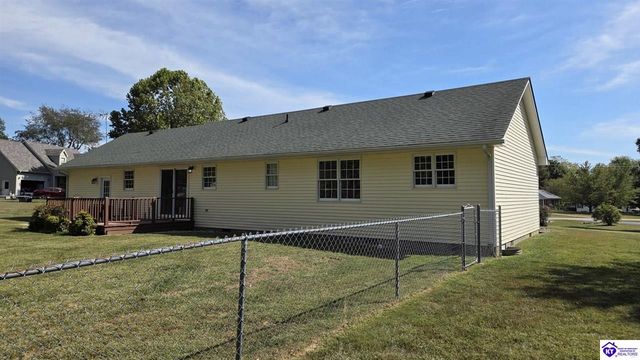 475 Meadow View Lane, Cecilia, KY 42724